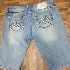 Miss Me Bermuda shorts size 31